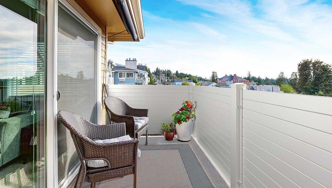 csm_GUARDI_Balkon_Nouveau_weiss_web_18a946d4a9