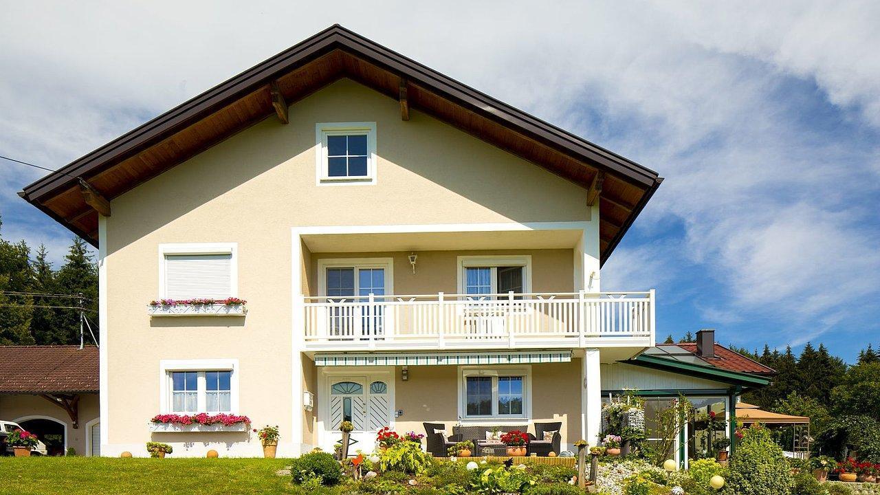 csm_GUARDI_Schladming_Balkon_weiss_3994b81cd2